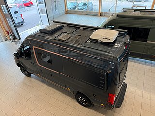 Husbil-halvintegrerad Robeta Adonis Mercedes 4x4 190HK AUT 26 av 27