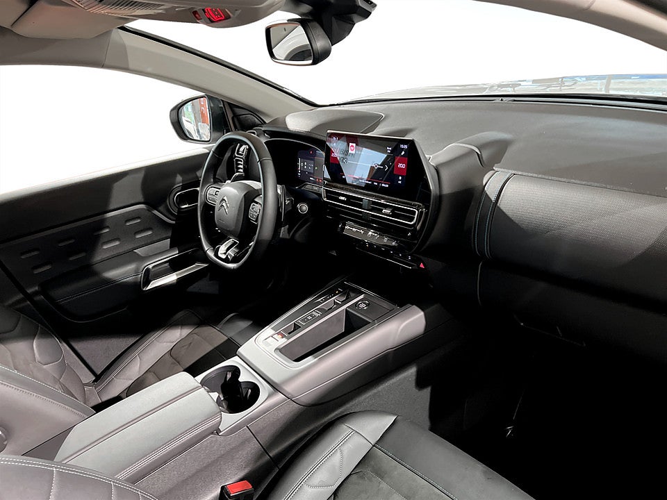 Bild på Citroen C5 Aircross MAX Hybrid 145hk Aut B-KAMERA CARPLAY