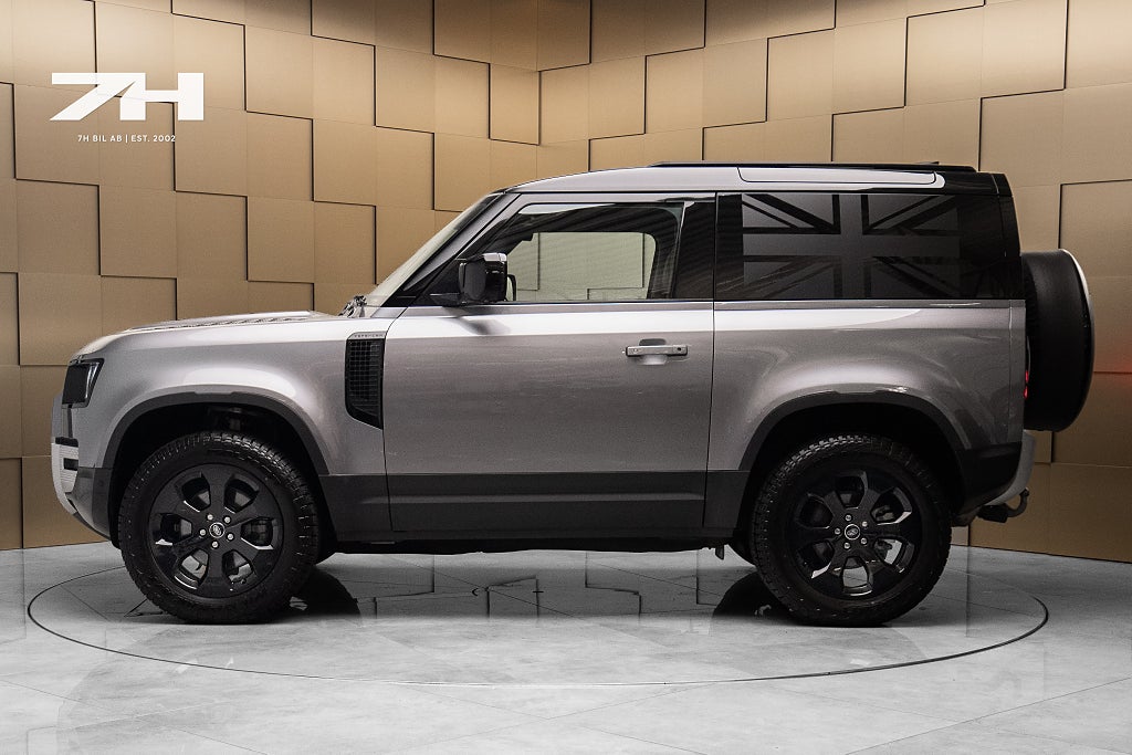 Land Rover Defender 90 D250 Hard Top / Meridian® / 360° / Vent. Minnesstola