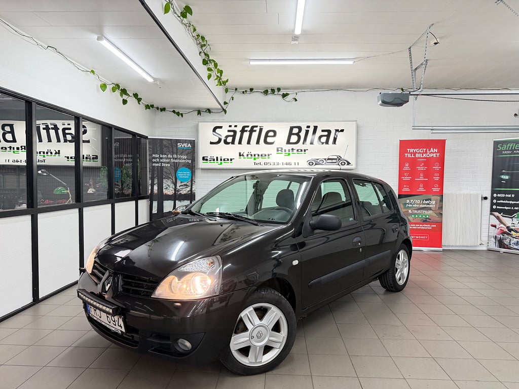 Renault Clio 0,95%|5-dörrars K-Rem bytt|Halvkombi 1.2 75hk Euro 4