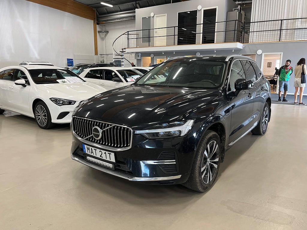 Volvo XC60 LADDHYBRID T6 AWD AUT Core Edition (2.99% Ränta)