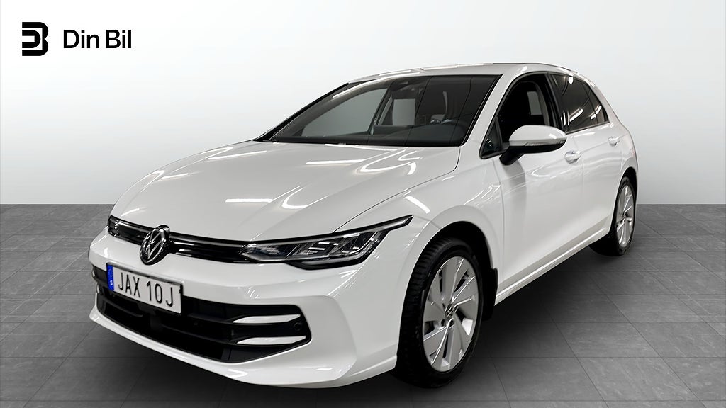 Volkswagen Golf 1,5 TSI DSG / Drag & Backkamera