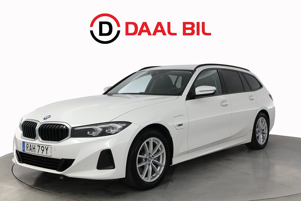 BMW 330e xDRIVE TOURING 292HK DRAG HI-FI P-VÄRM NAVI 3-ZON