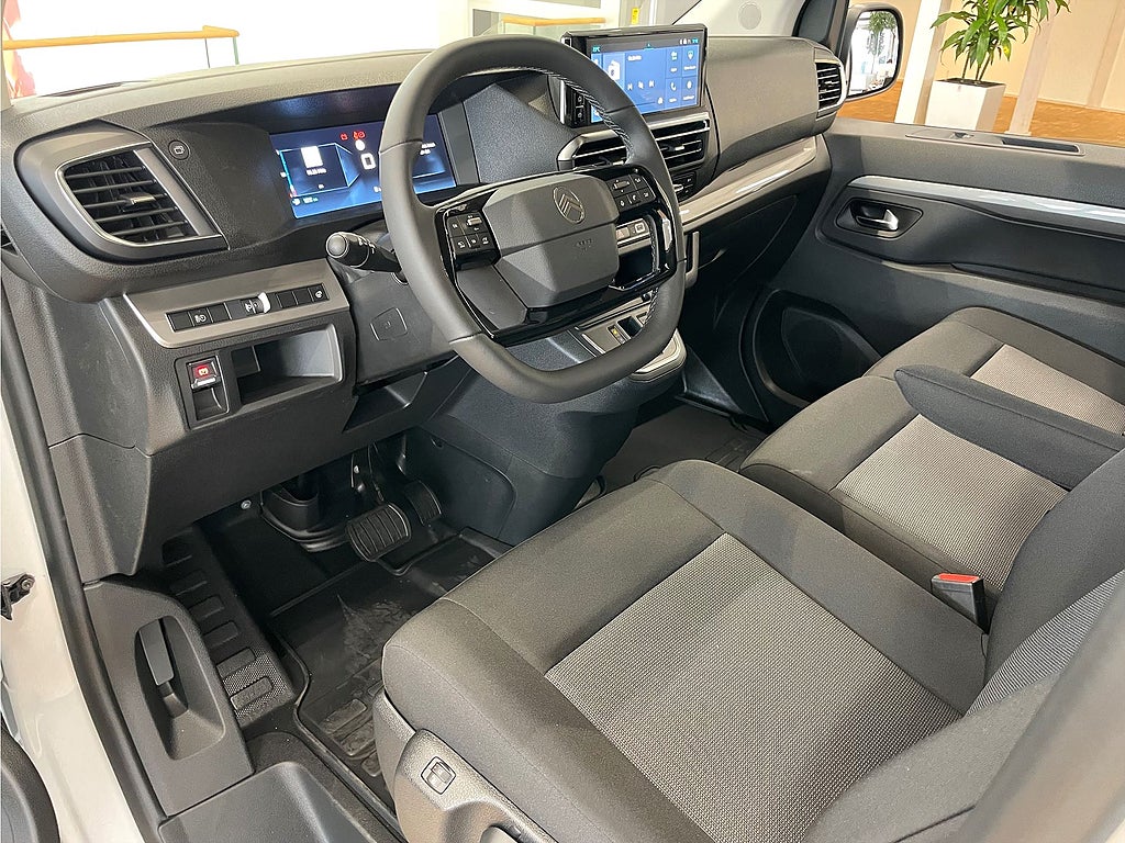 Bild på Citroën Jumpy Business 150hk Automat L2