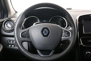 Halvkombi Renault Clio 11 av 18