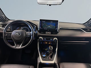 Toyota RAV4 PHEV Style Premium MOMS Värmare 360° JBL-ljud HuD S&V – bild 8