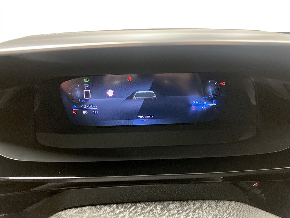 Bild på Peugeot 308 5D GT 1.2 PT 130hk Aut 360-KAMERA ELSTOL