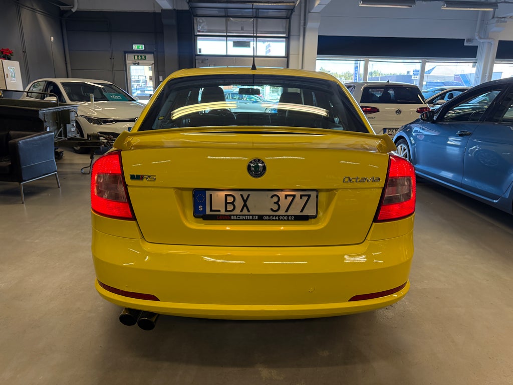 Skoda Octavia RS 2011 - miniatyr 9
