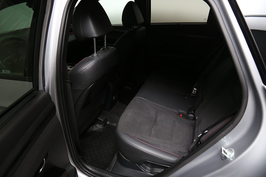 Hyundai Tucson Hybrid 230hk N-Line AWD Aut 360°-kamera Elstol minne 2023
