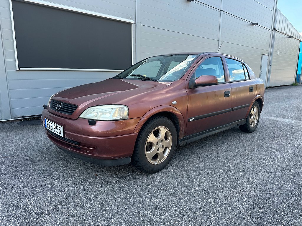 Opel Astra 5-dörrar 1.6, Nybesiktigad