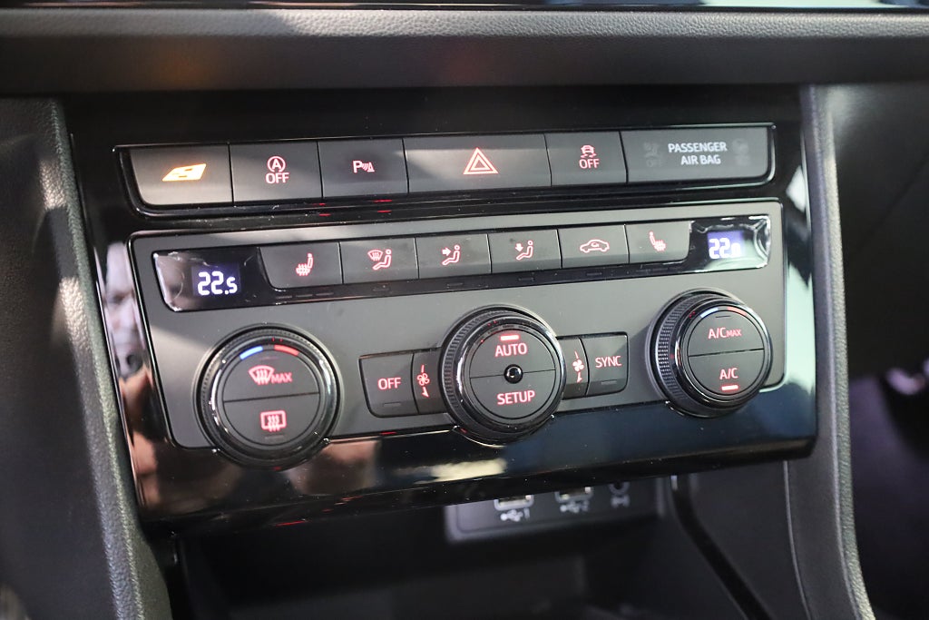 Seat Leon ST 2.0 TSI 4Drive Navi Kamera Beats Cockpit 2020