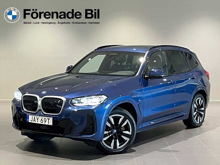 BMW iX3 Charged M Sport Panorama Drag Elstolar minne AdptFarth 