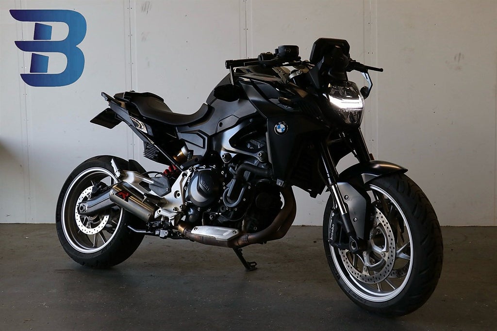 BMW F Serie F 900 R Manuell, 105hk