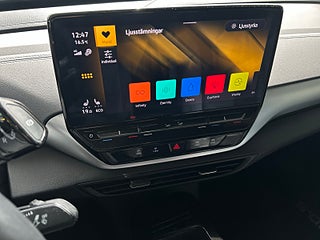 Volkswagen ID.5 Pro Performance S&V-hjul/Kamera/Drag/A.d Fart/Keyless