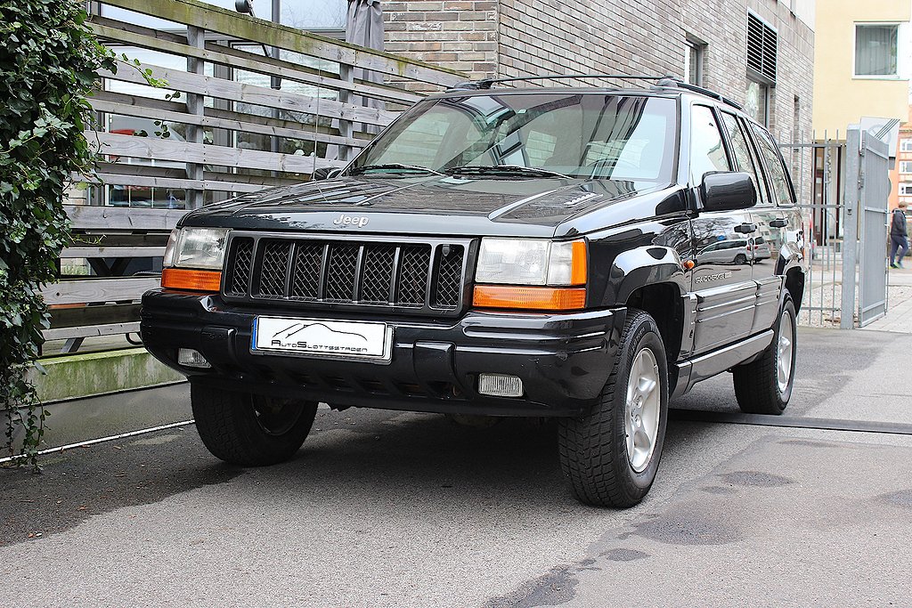 Jeep Grand Cherokee 5.9 V8 4WD LIMITED LX Jubileumsmodell 