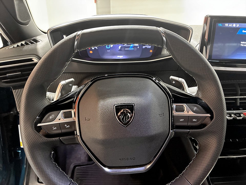 Bild på Peugeot 2008 GT Hybrid 145hk Aut CARPLAY B-KAMERA
