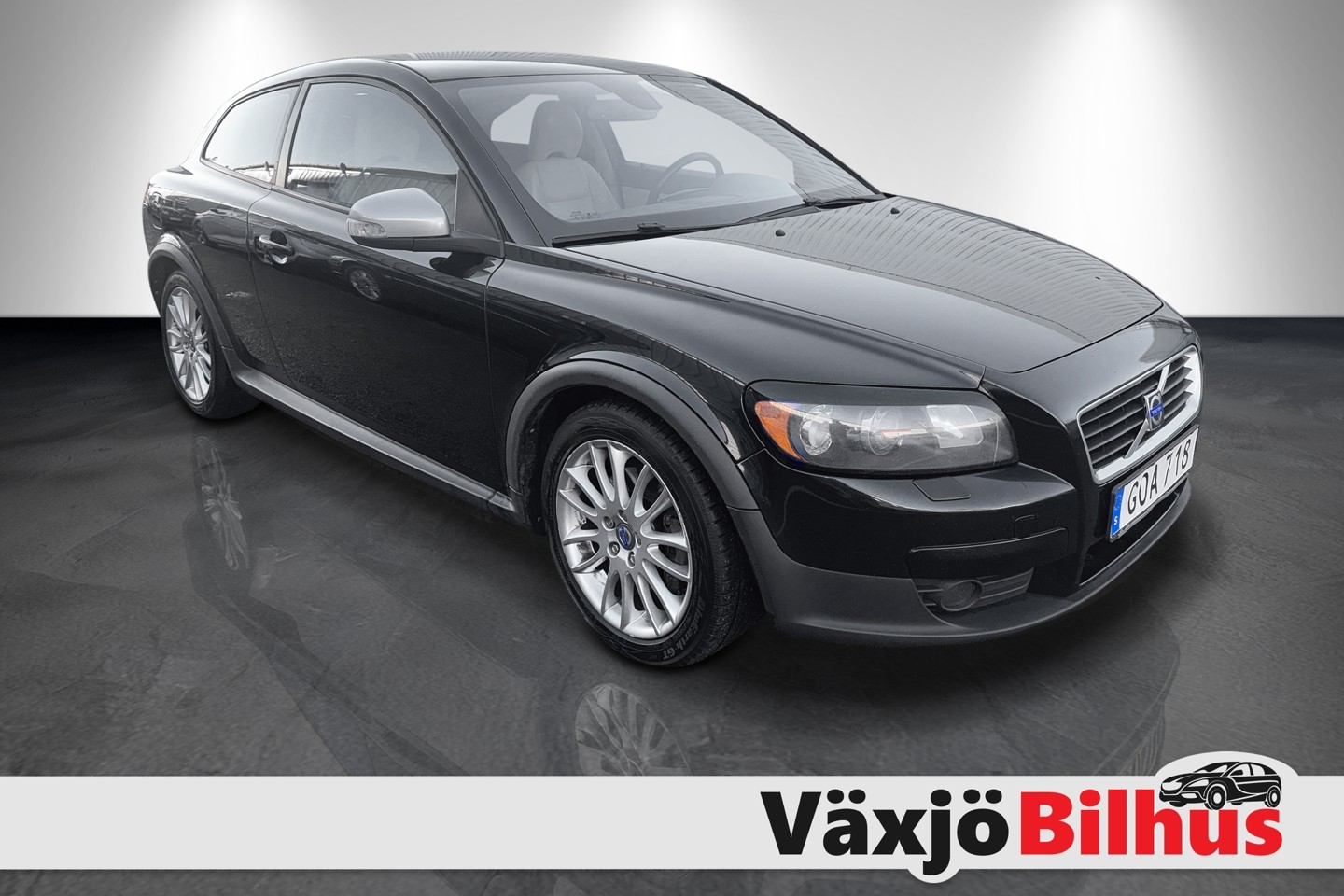 Volvo C30 D5 Summum 180HK 2010, bild 2/29