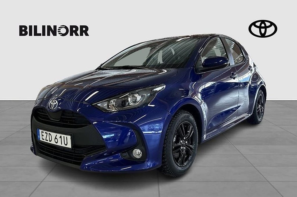 Toyota Yaris 1,5 HYBRID 115 5D ACTIVE KOMFORTPAKET, V-hjul, Motorvärm...