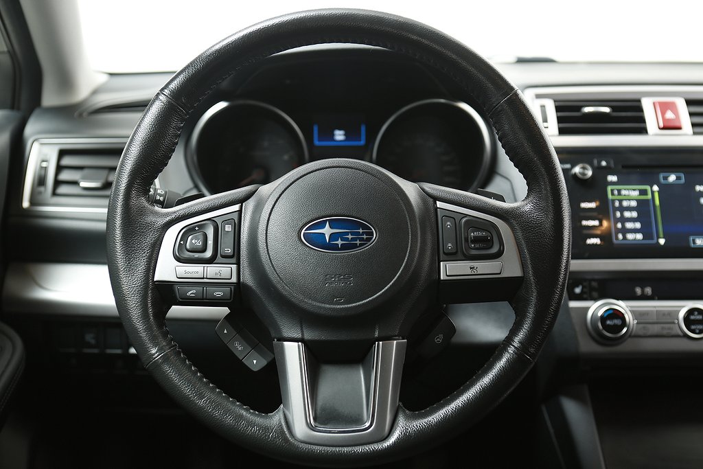 Subaru Outback 2,0D 150hk Base AWD Motorv Drag Extraljus 2017