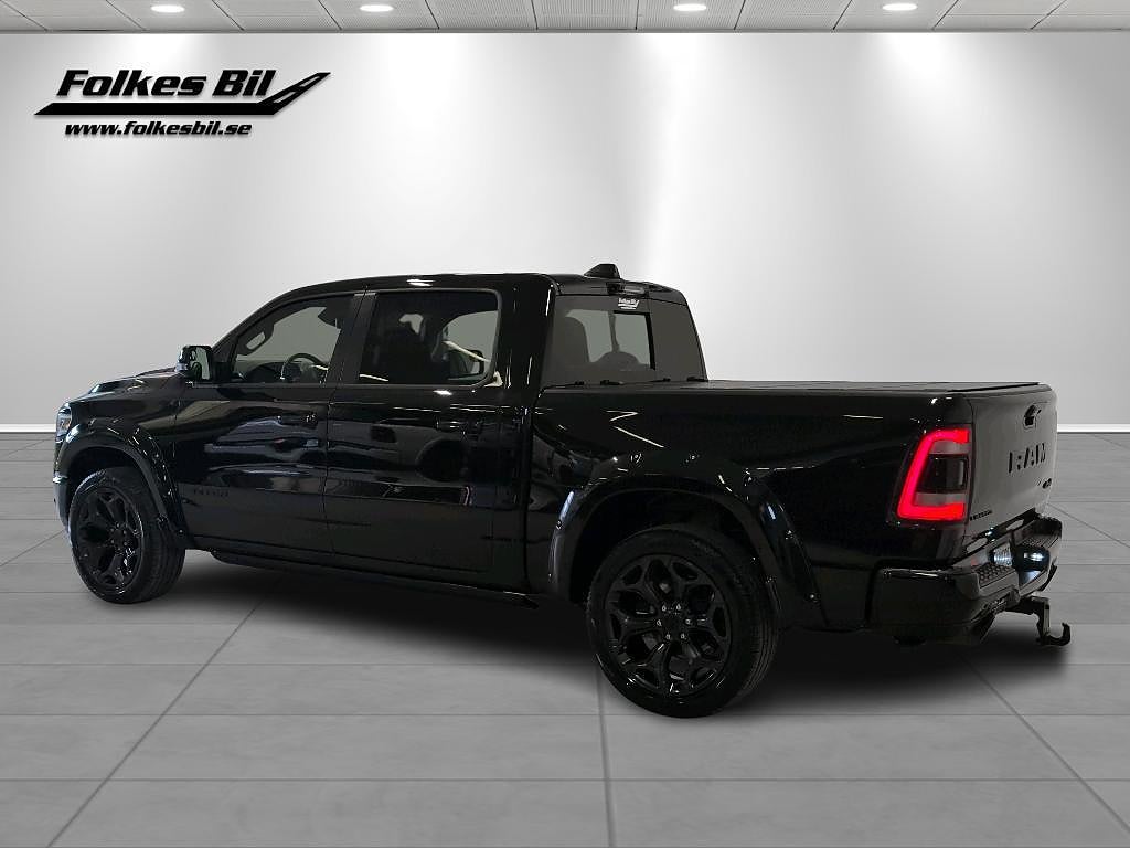 Dodge RAM 1500 Crew Cab Limited Night Edition V8 HEMI LAST CALL