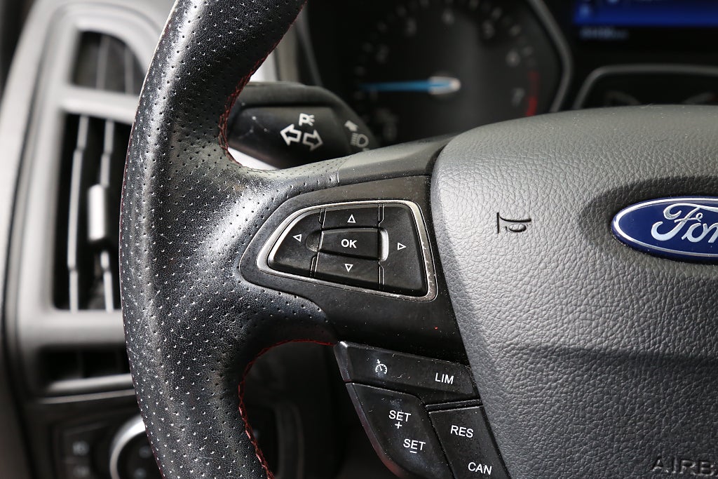 Ford Focus 1,0 EcoBoost ST-Line Kombi Drag Exteriört stylingkit