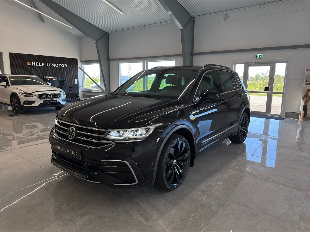 Volkswagen Tiguan 2.0 TDI 4M R-Line Drag Kamera Värmare LED Matrix 200hk