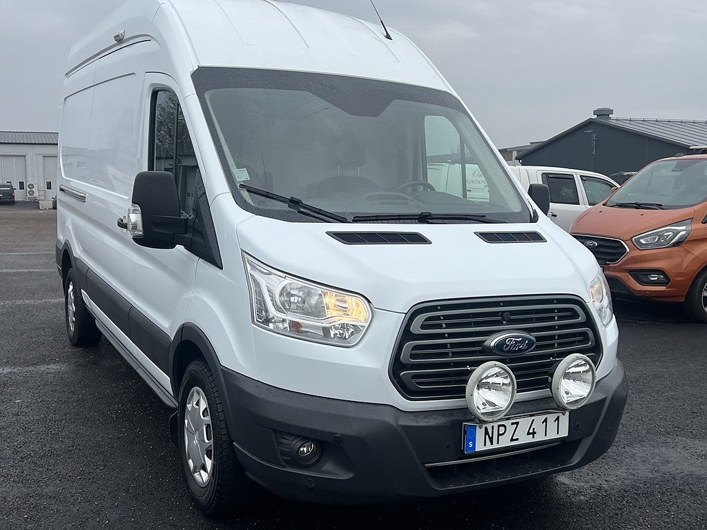 Ford transit 350 2.0 TDCi AWD Euro 6, bild 3