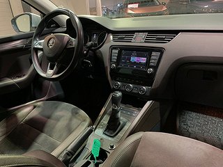 Kombi Skoda Octavia 10 av 26