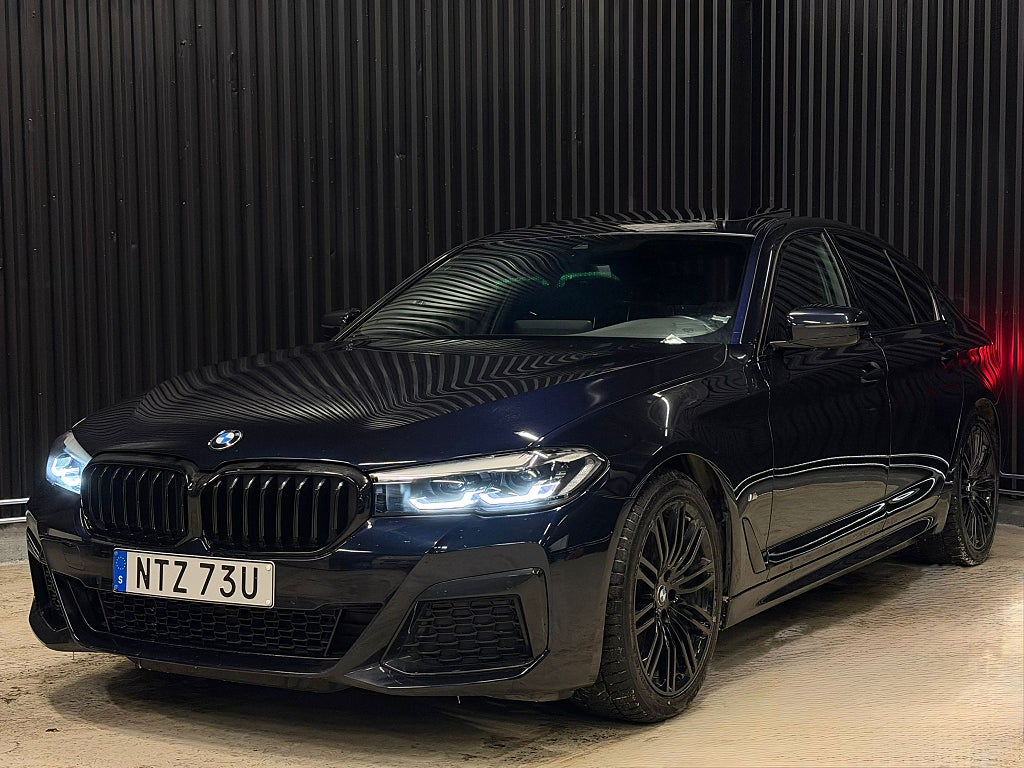 BMW 520d xDrive SEDAN M SPORT/HIFI/DRAG/COCKPIT/TAKLUCKA 190Hk