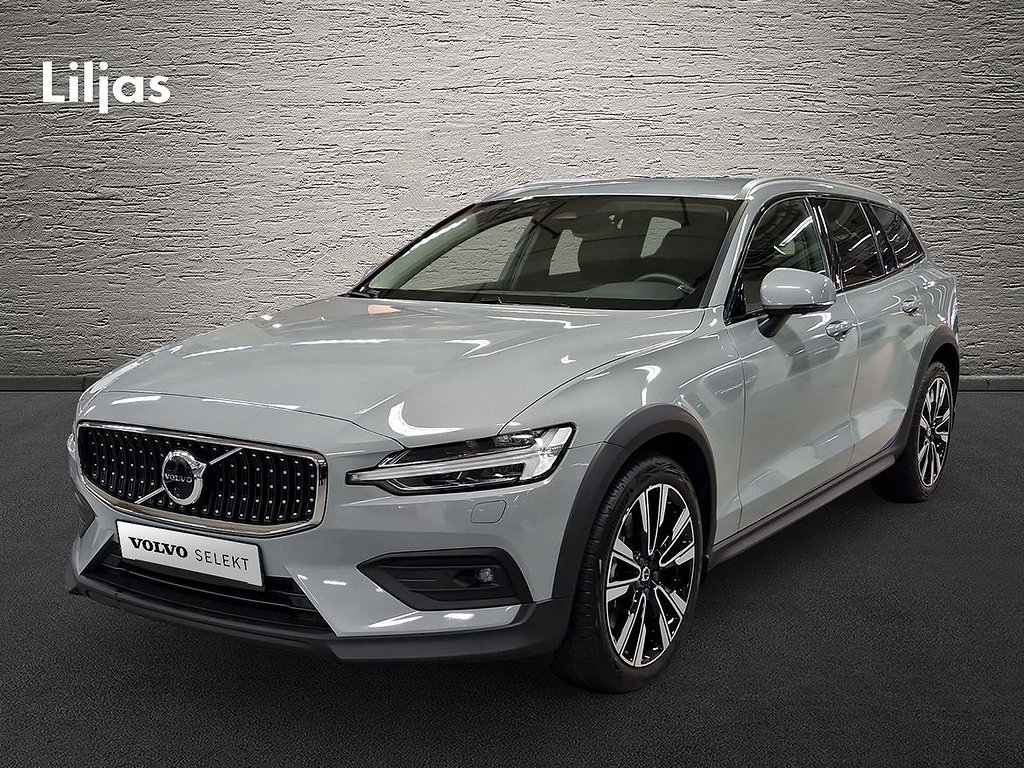 Volvo V60 Cross Country B5 AWD Bensin Plus