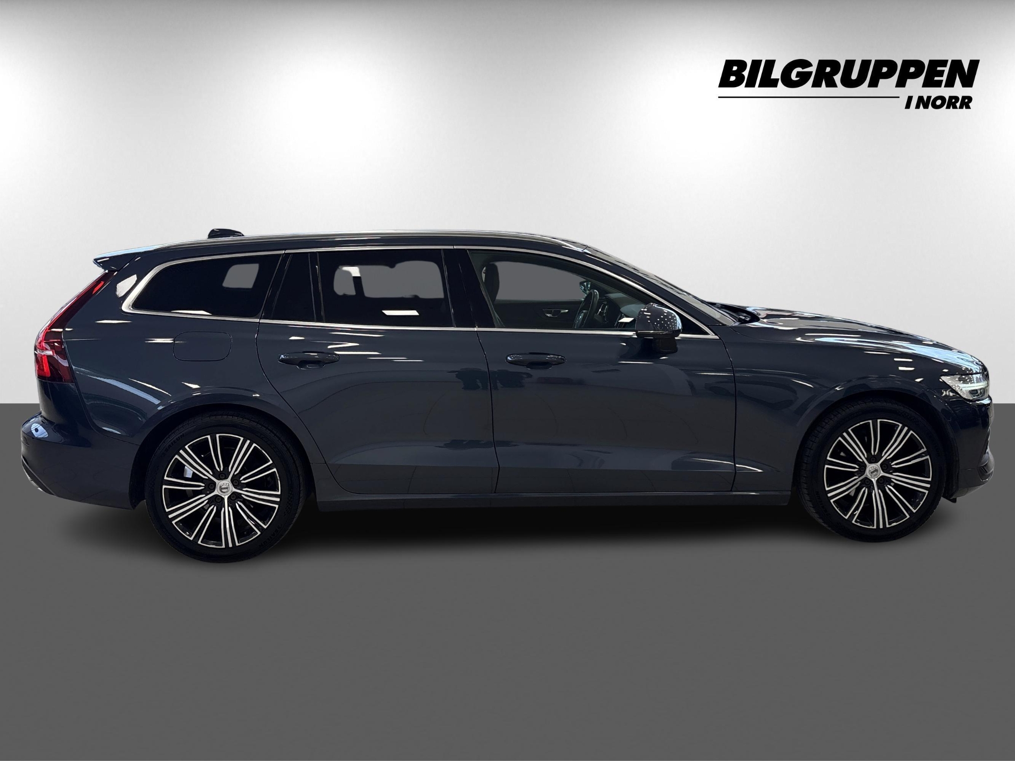 Volvo V60 D3 AWD Geartronic Momentum 2019, bild 5/10