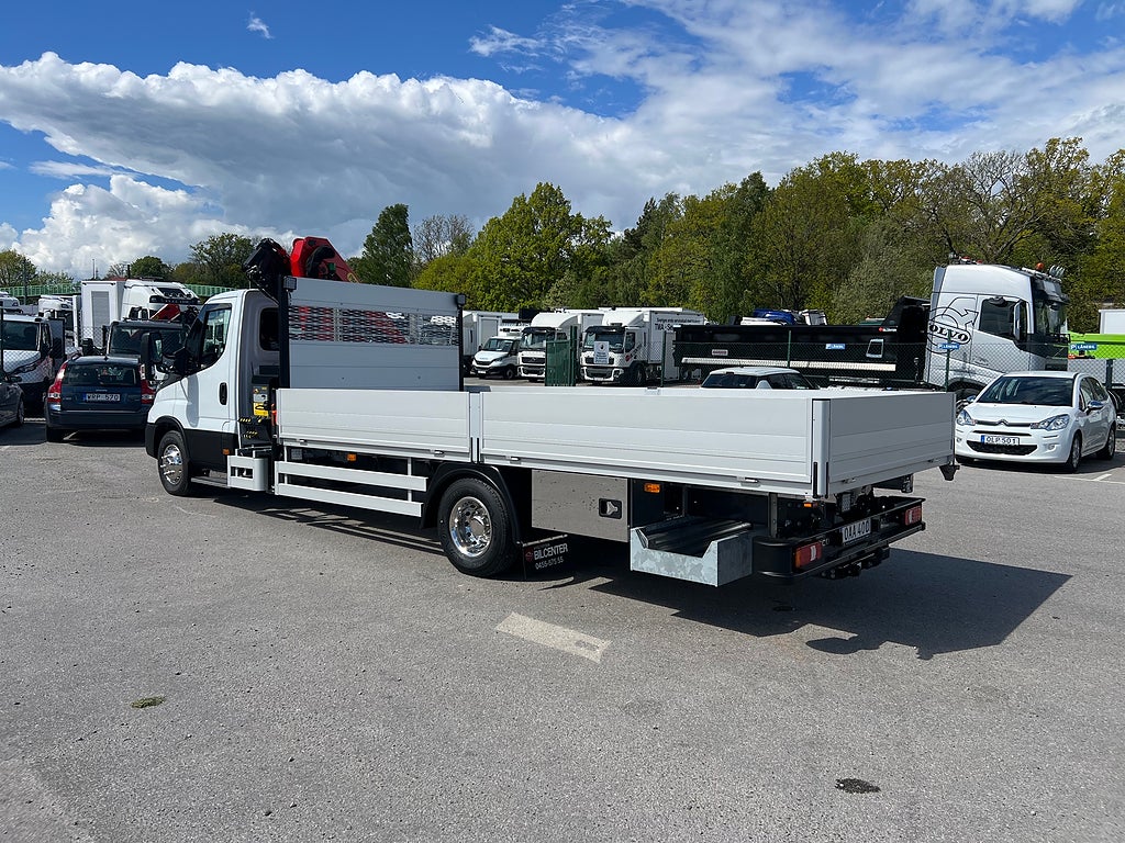 Iveco Daily 72C18 A8 Kranbil Palfinger Kran Fullutrustad