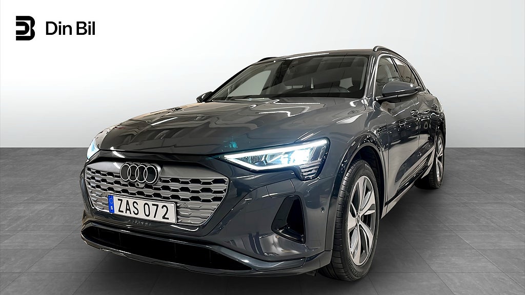 Audi Q8 e-tron 50 quattro 340 HK