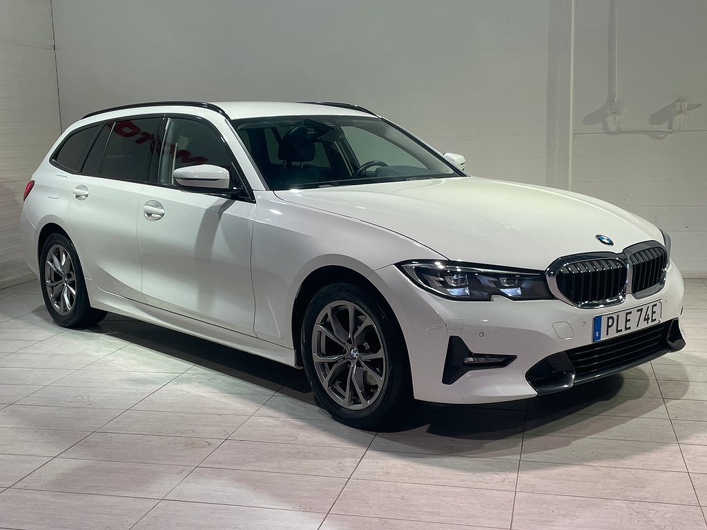 BMW 320 d xDrive Touring | MOMS | 4wd | Elbaklucka | Navi 2020