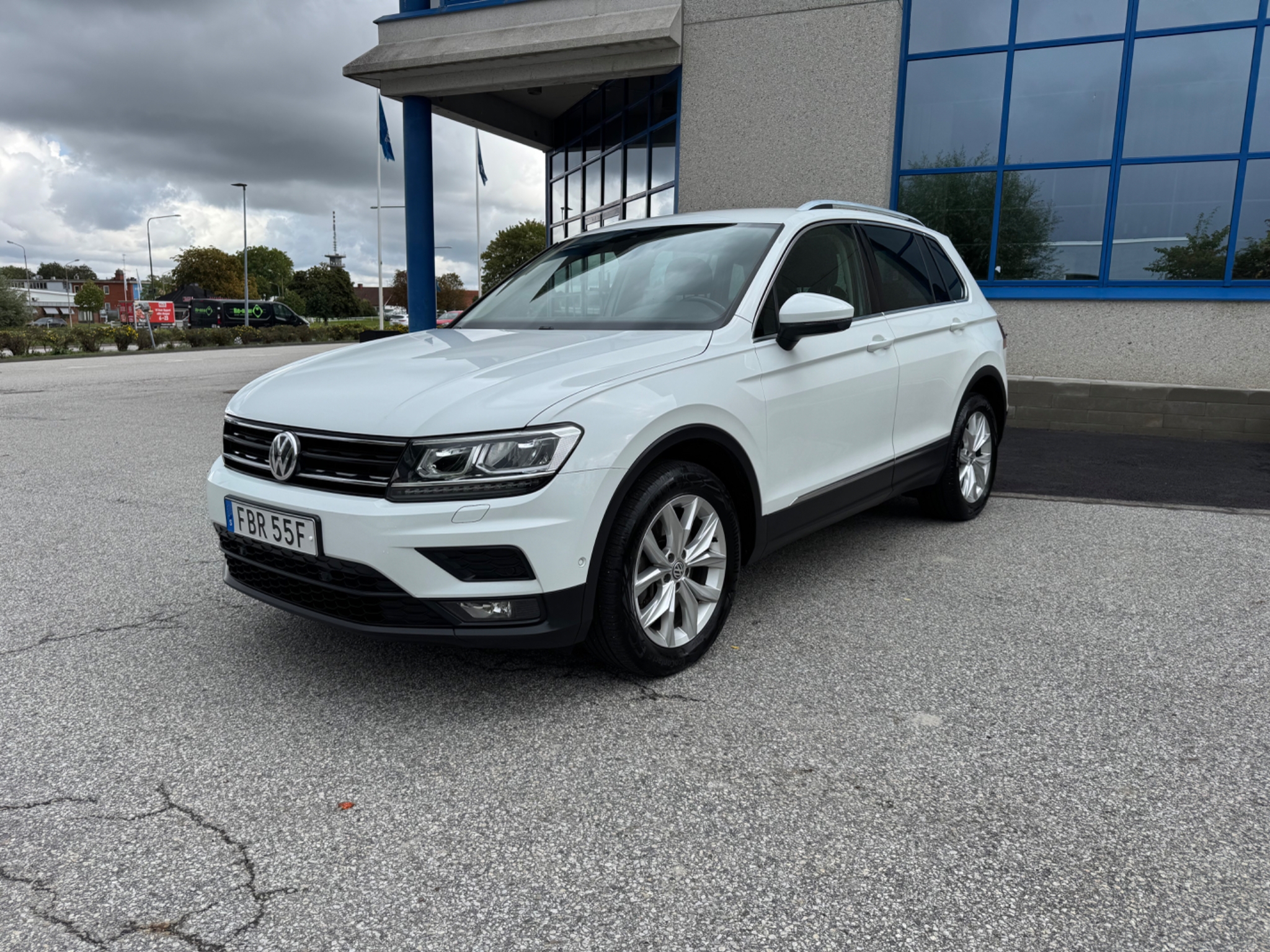 Volkswagen Tiguan 2.0 TSI 2020, kuva 4/10