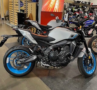 Yamaha MT 09 ABS REA SPARA 4000KR mt09 mt-09 mt9 mt-