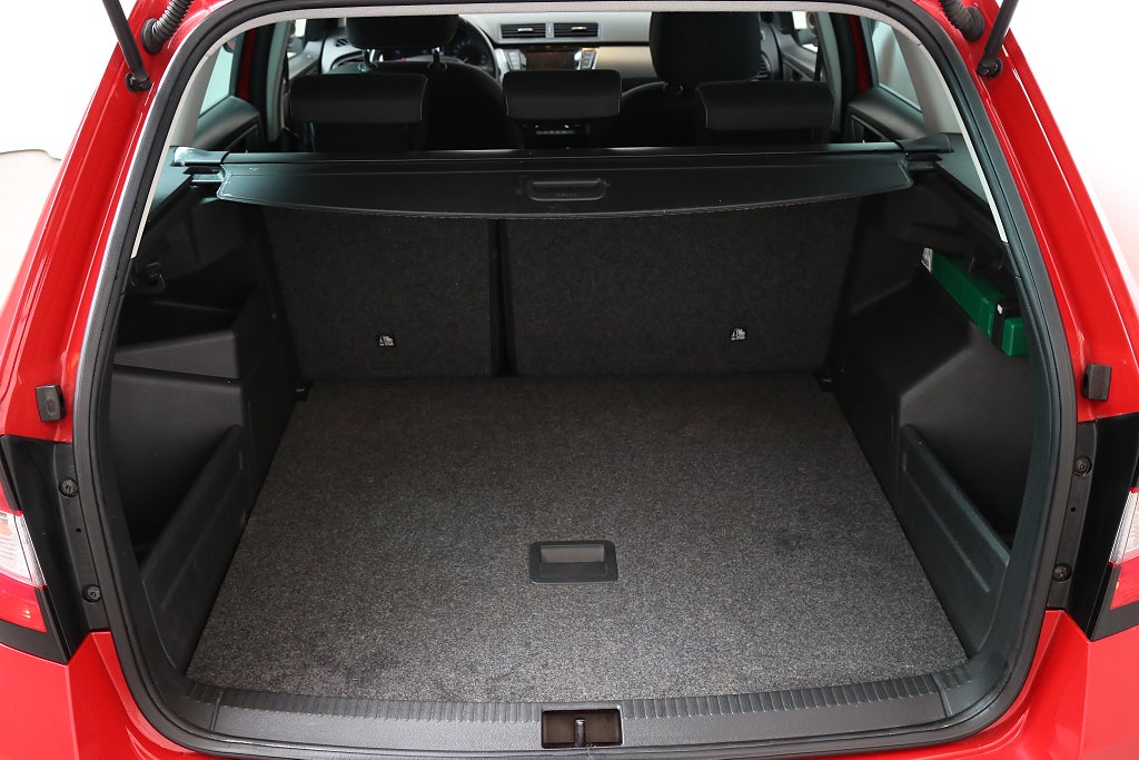 Skoda Fabia 1,2 TSI Style 90hk Kombi Motorvärmare 2016