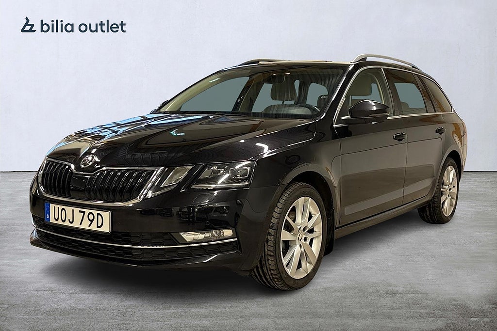 Skoda Octavia Kombi 1.5 TSI Premium Dragkrok B-kamera Navi Värmare