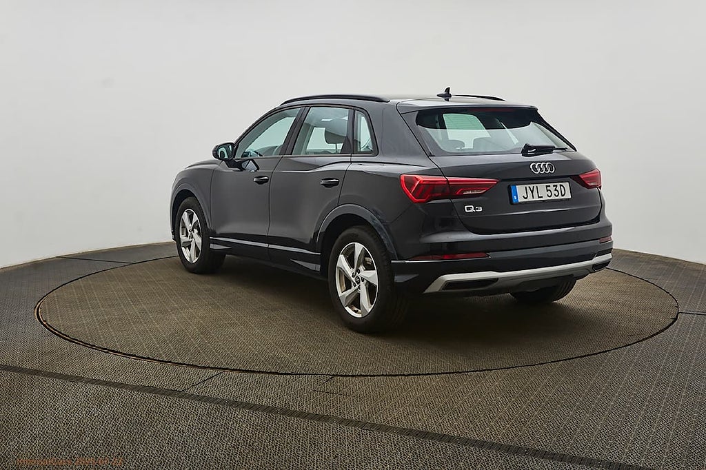 Audi Q3 35 TFSI S Tronic Proline Advanced drag+värmare
