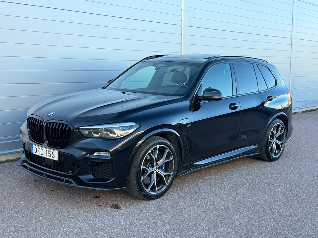 BMW X5 xDrive45e iPerformance Steptronic M | Drag | MOMS