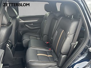 SUV Mazda CX-80 8 av 14