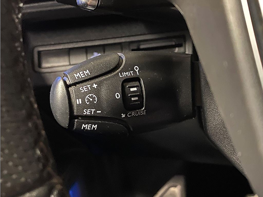 Bild på Peugeot 5008 GT 2.0 BHDi 180hk Aut - B-KAMERA, TAKLUCKA