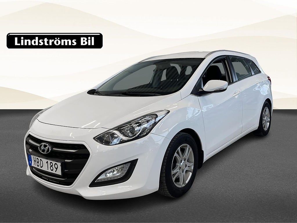 Hyundai i30 Kombi 1,6 Comfort Eco Manuell 110hk Vhjul