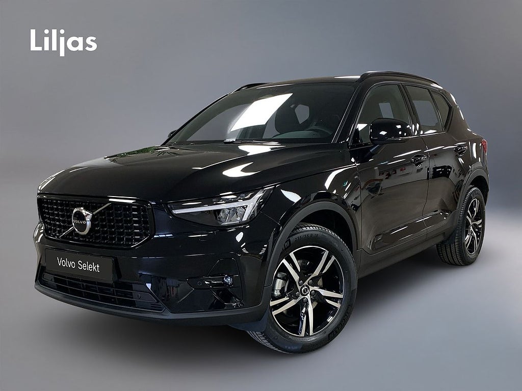 Volvo XC40 B4 FWD Bensin Plus Dark//Adaptiv Farthållare//...