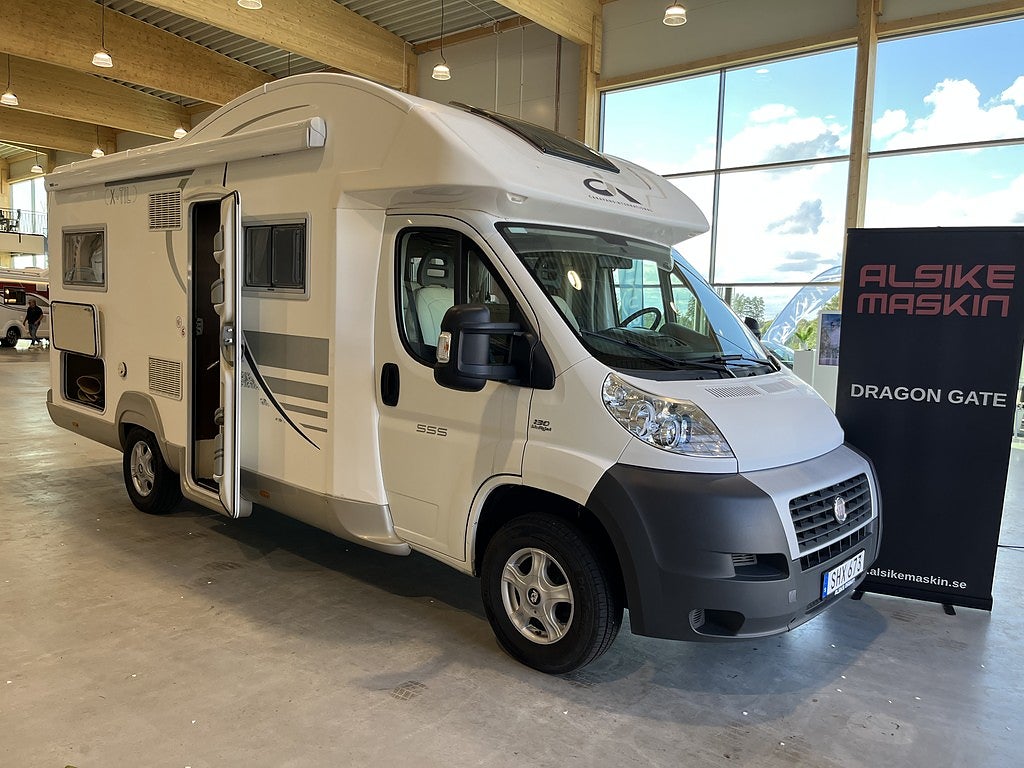 CARAVANS INTERNATIONAL X-TIL 55S Taksäng/Cykelställ/