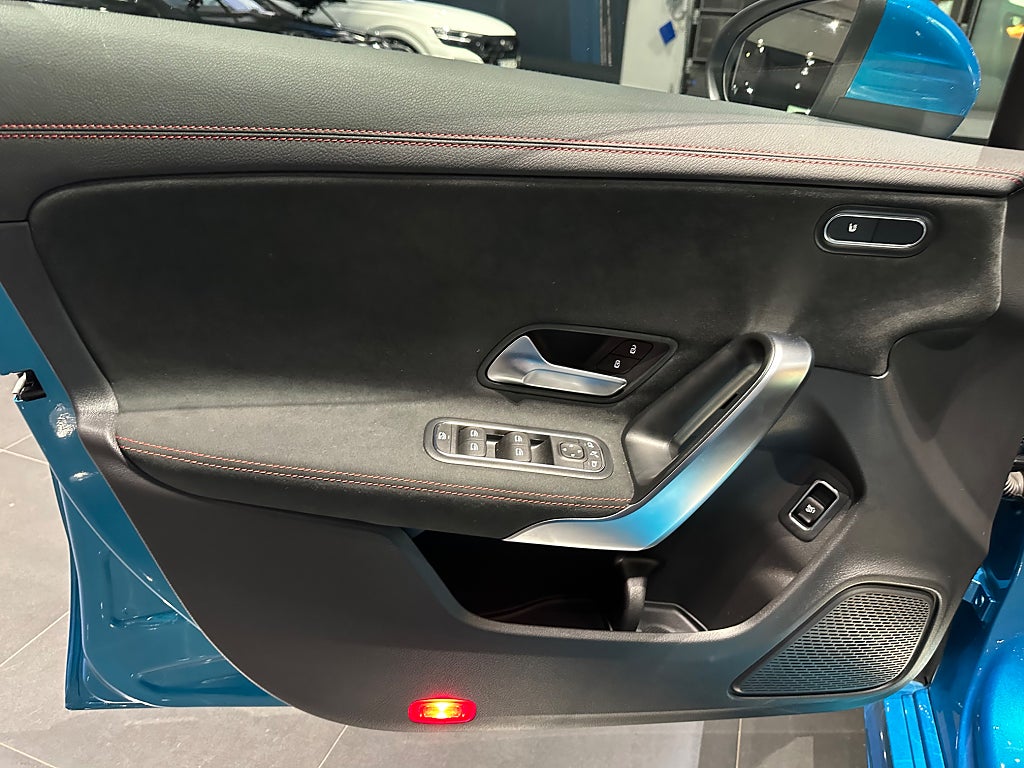 Mercedes-Benz CLA 200 Coupe AMG Värmare Advanced Plus - bild 11