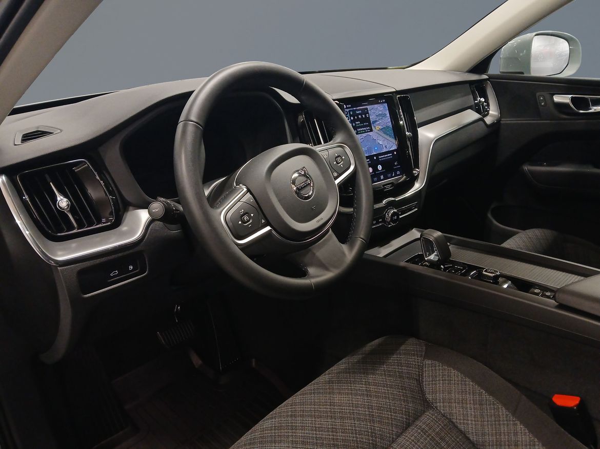 Volvo XC60 T6 AWD Core Nordic Edition 2025, bild 4/10