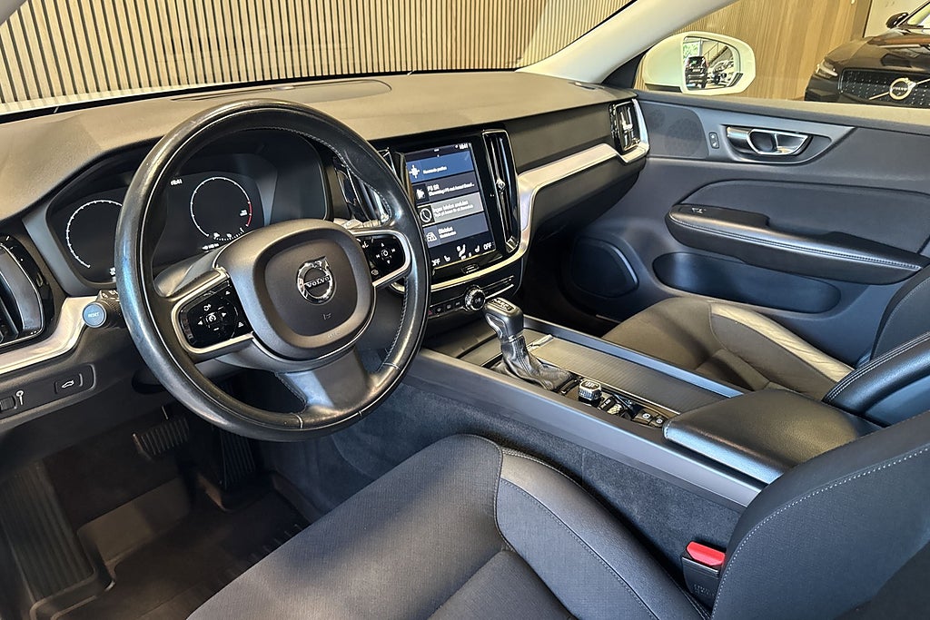 Volvo V60 D4 Geartronic Momentum