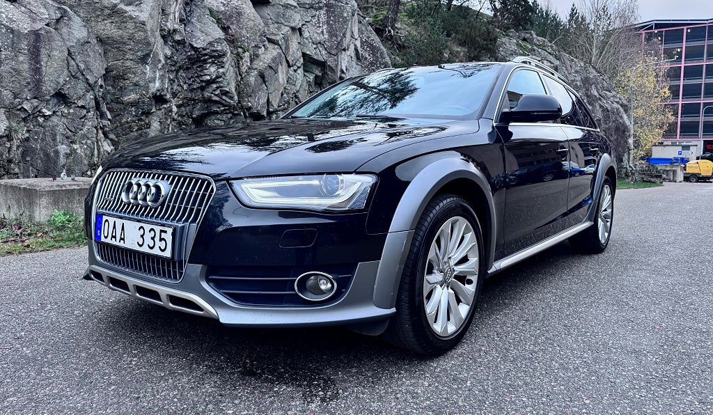 Audi A4 (RESERVIRAD)allroad quattro 2.0 TFSI S Tronic Comfort 