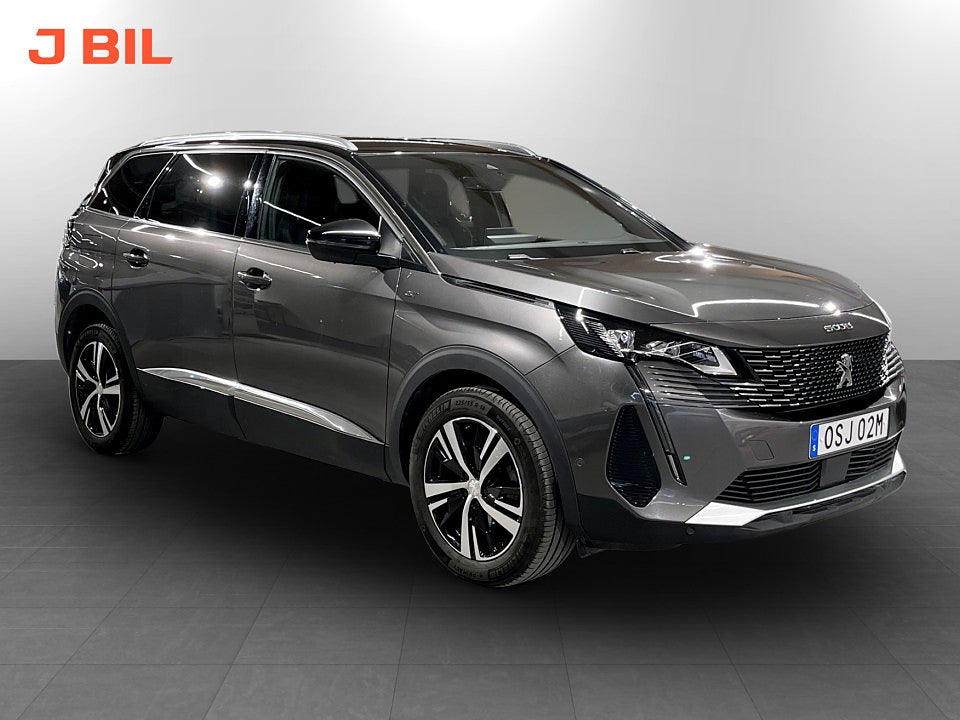 Bild på Peugeot 5008 GT 1.2 PT 130hk Aut 7-SITS B-KAMERA CARPLAY